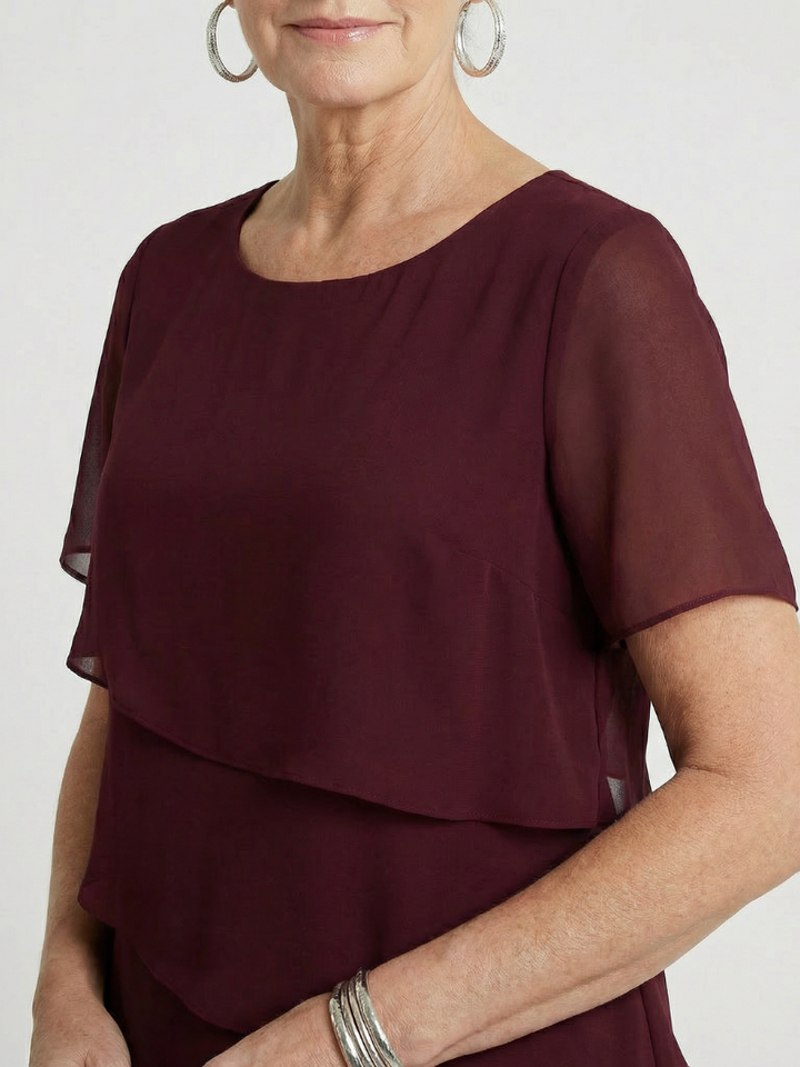 Orson | Vestido com Contorno Suave e Comprimento até o Joelho