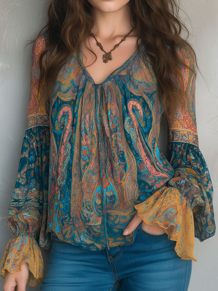 Sara™ | Blusa bohemia de gasa con estampado de cachemira en tonos teal y ámbar con puños con volantes  