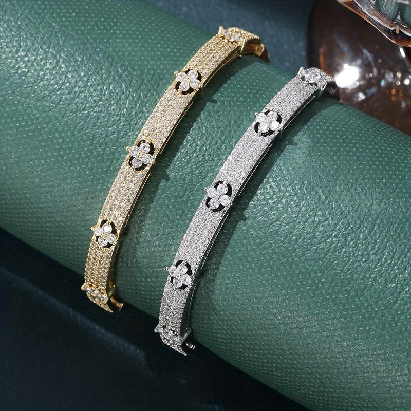 Elegant Floral Design Zirconia Inlaid Gold Plated Bracelet
