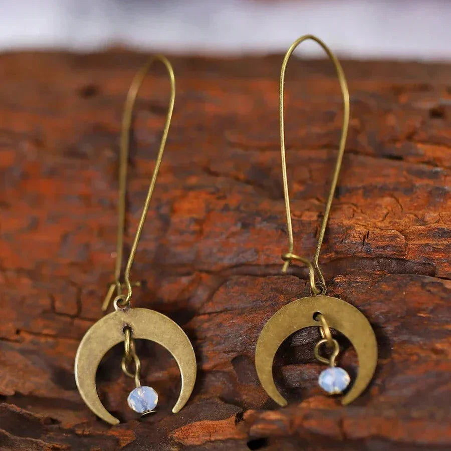 Vintage Bohemian Style Distressed Moon Shaped Design Dangle Earrings