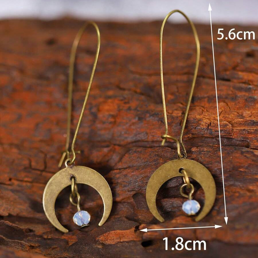 Vintage Bohemian Style Distressed Moon Shaped Design Dangle Earrings