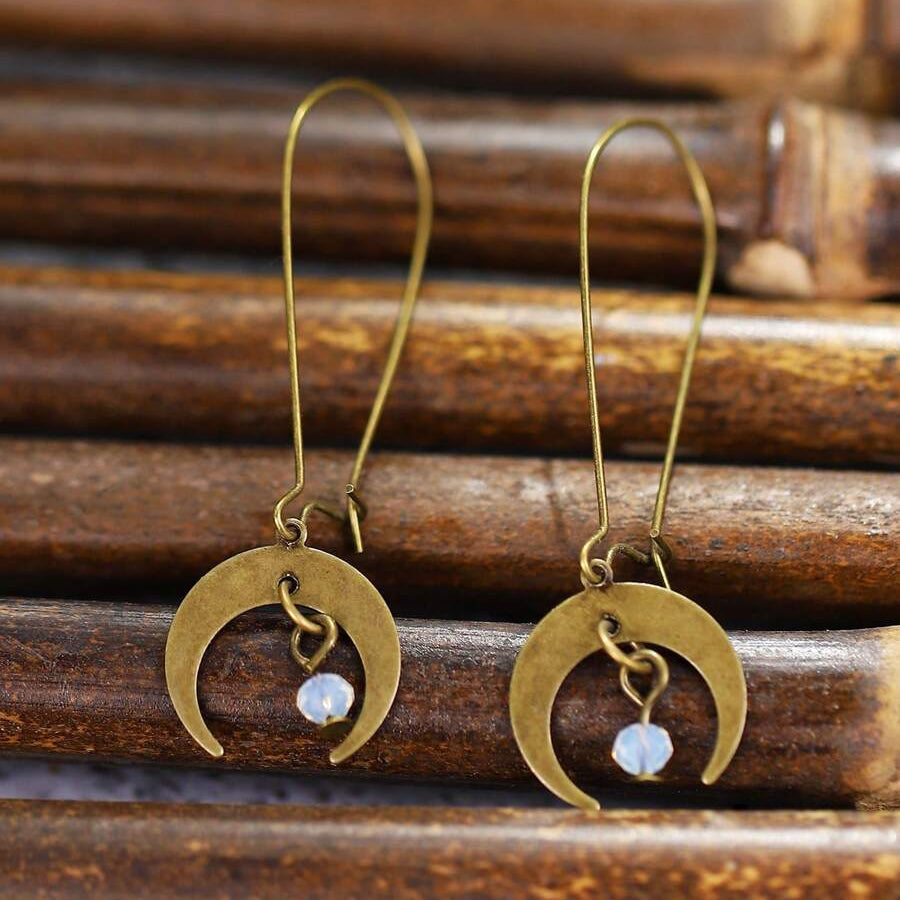 Vintage Bohemian Style Distressed Moon Shaped Design Dangle Earrings