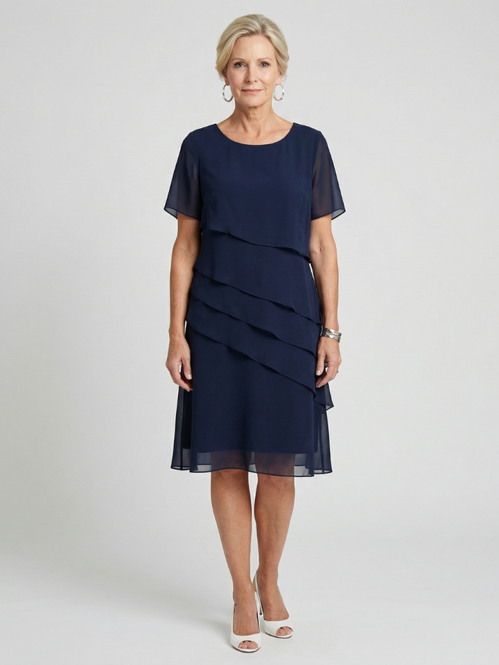 Orson | Vestido com Contorno Suave e Comprimento até o Joelho