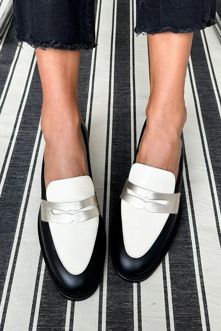MOCASINES CLÁSICOS MONOCROMÁTICOS