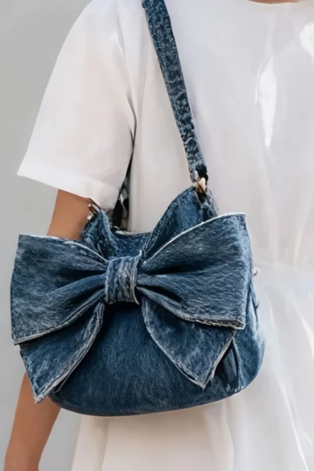 Anika| Bolso retro con lazo