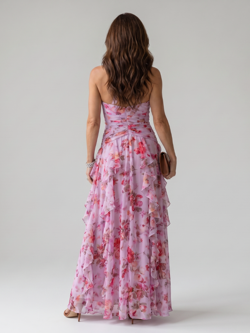 Nori | Vestido maxi con cuello halter, corpiño fruncido y estampado floral