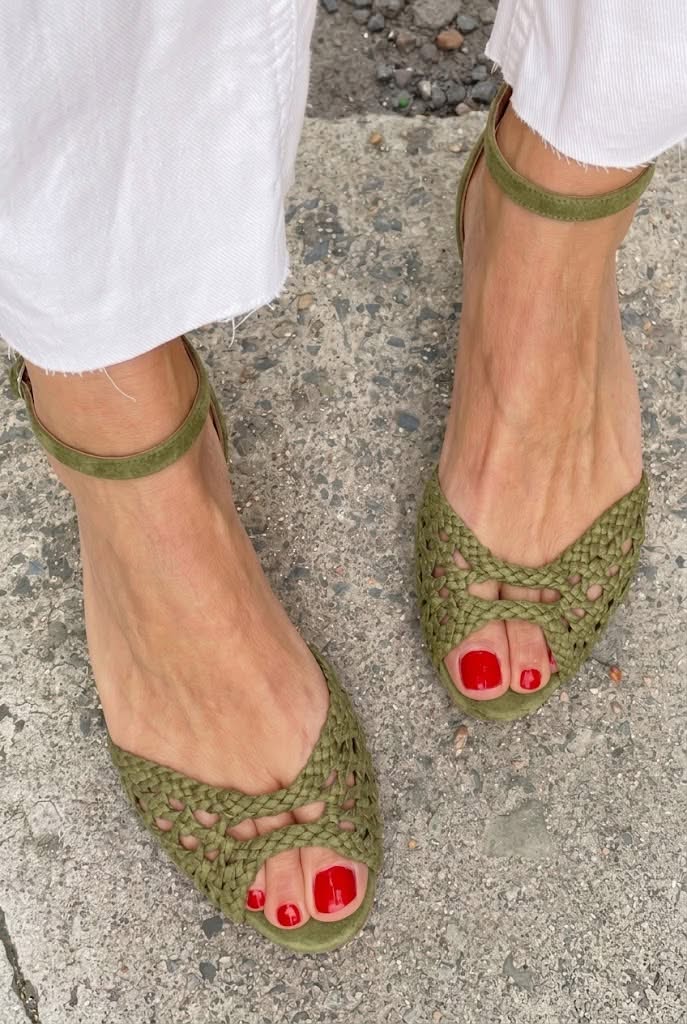 Isadora | Sandalias doradas tejidas