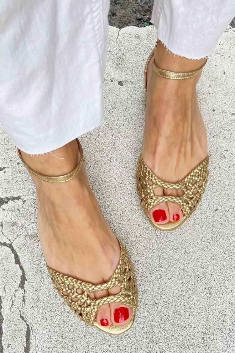 Isadora | Sandalias doradas tejidas