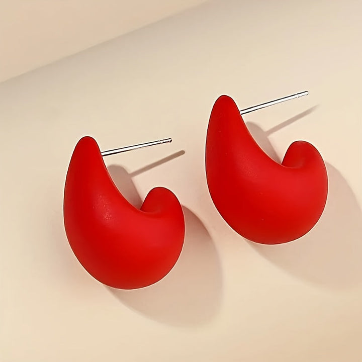 Minimalist Gold C-Shape Sculptural Stud Earrings