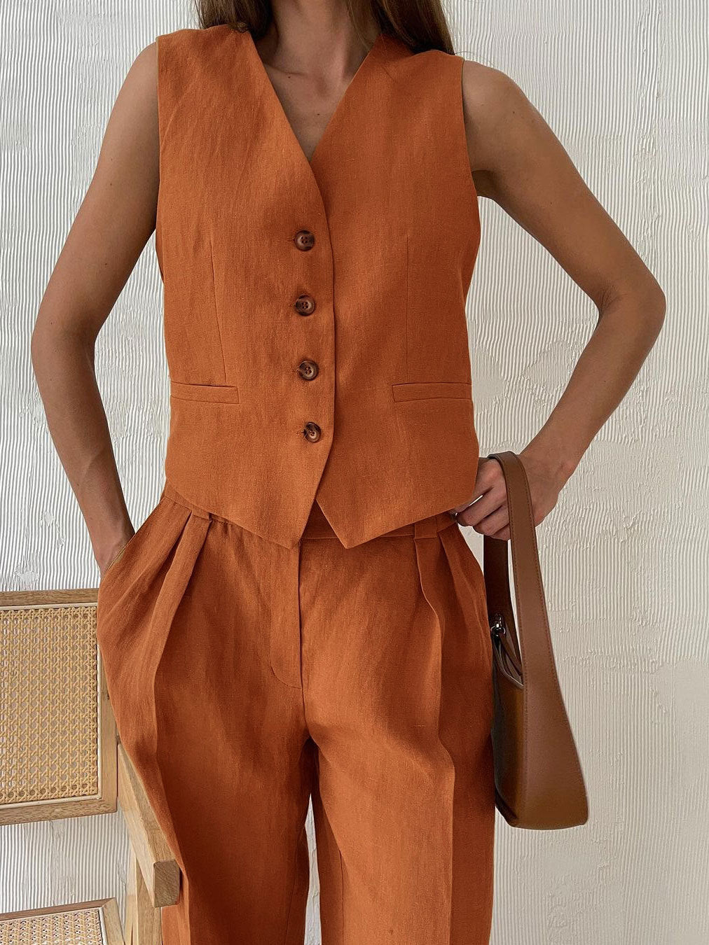 Conjunto de calça pantalona plissada com decote em V Lila