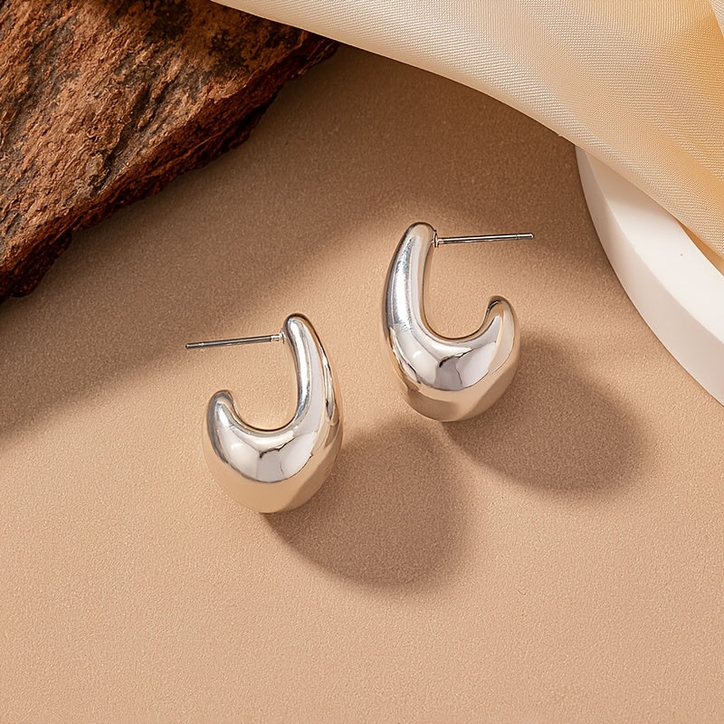 Minimalist Gold C-Shape Sculptural Stud Earrings