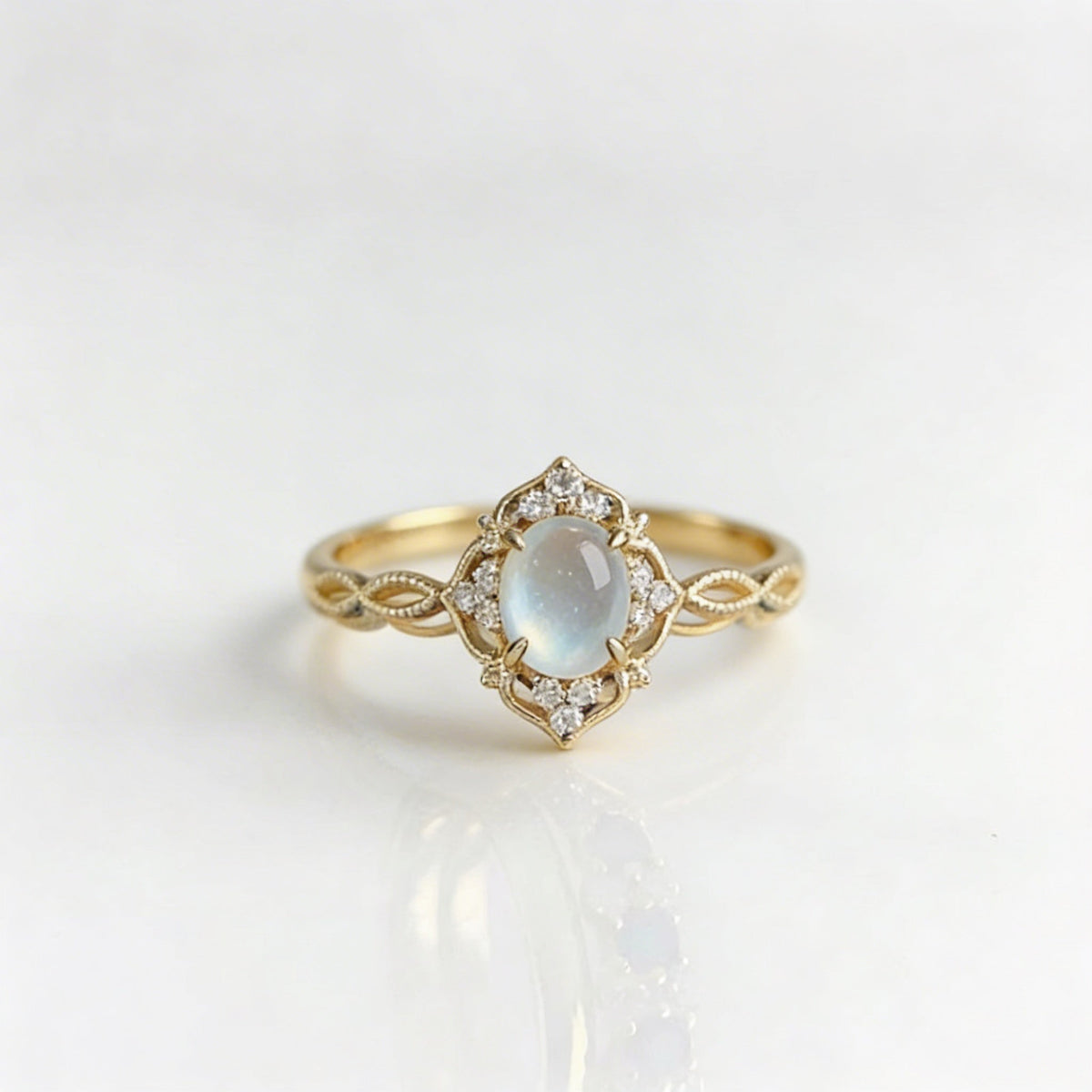 Anel elegante de flor vazada com pedra olho de gato e pedra da lua