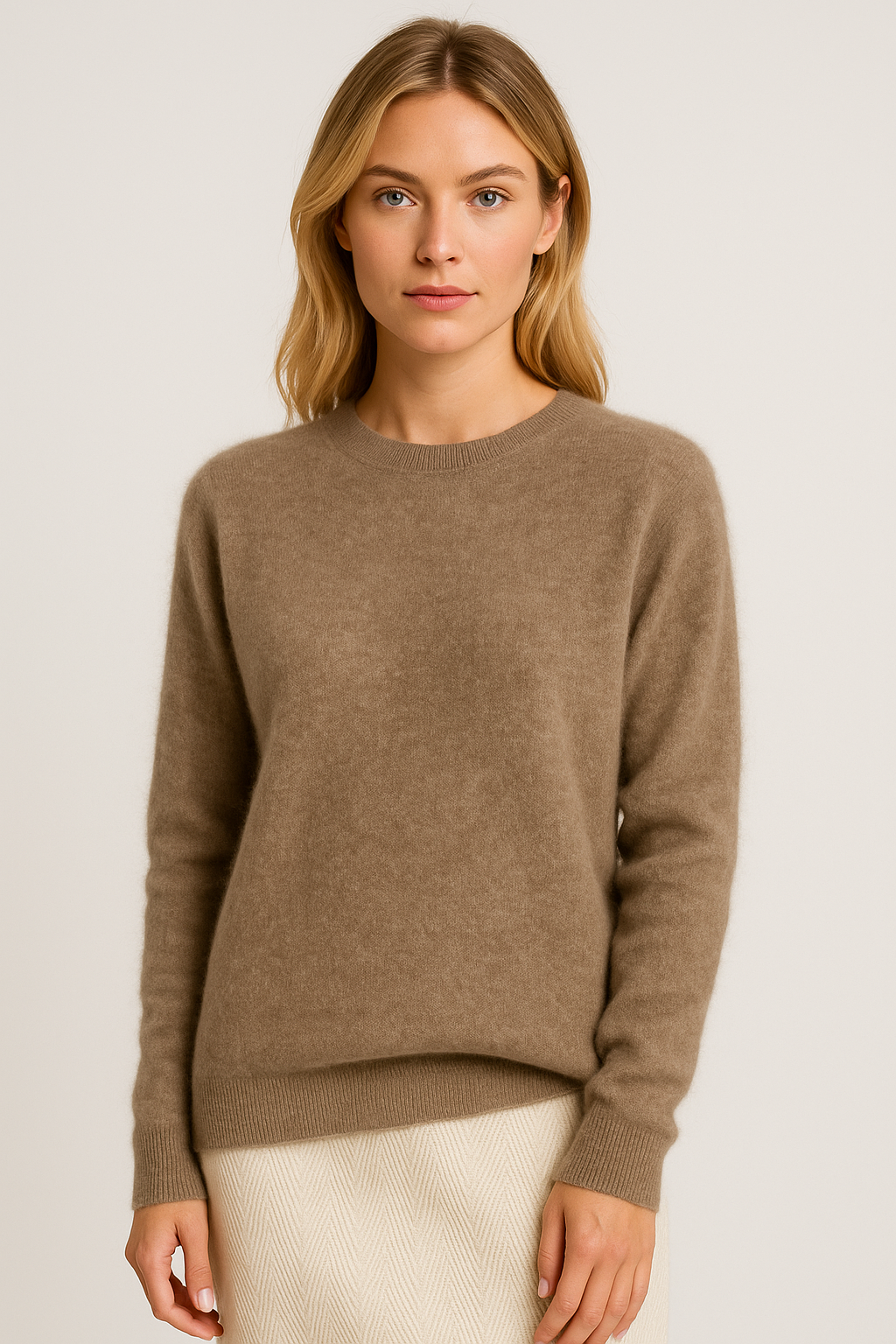 Elspeth | Women Classic Crewneck Cashmere Sweater
