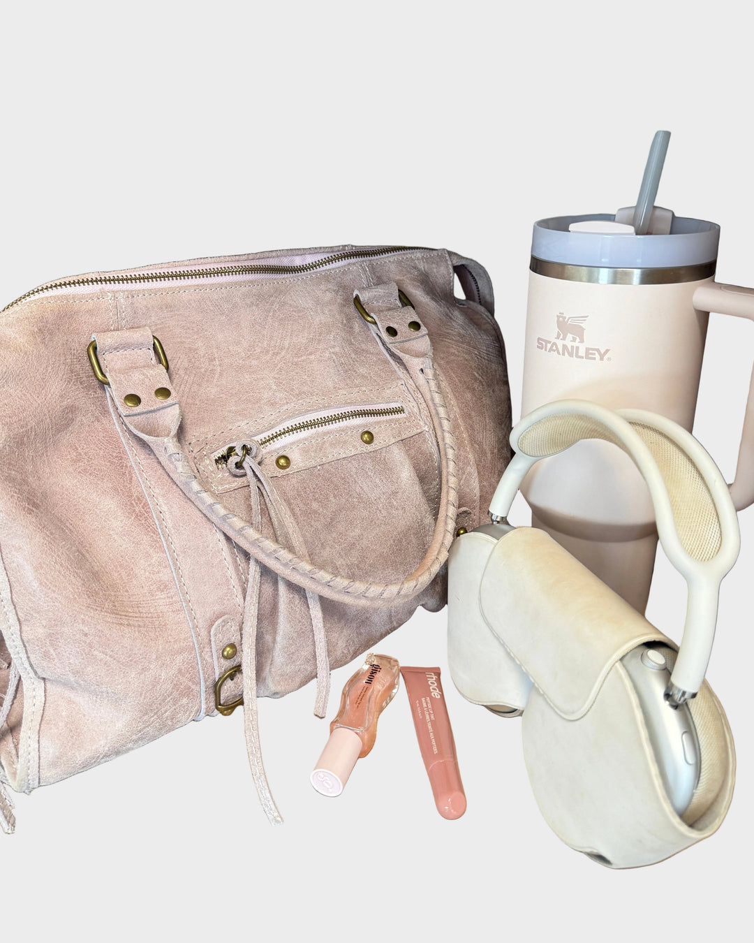 Vanilla Pink Shoulder Bag with Zip Closure and Gold-Tone Hardware