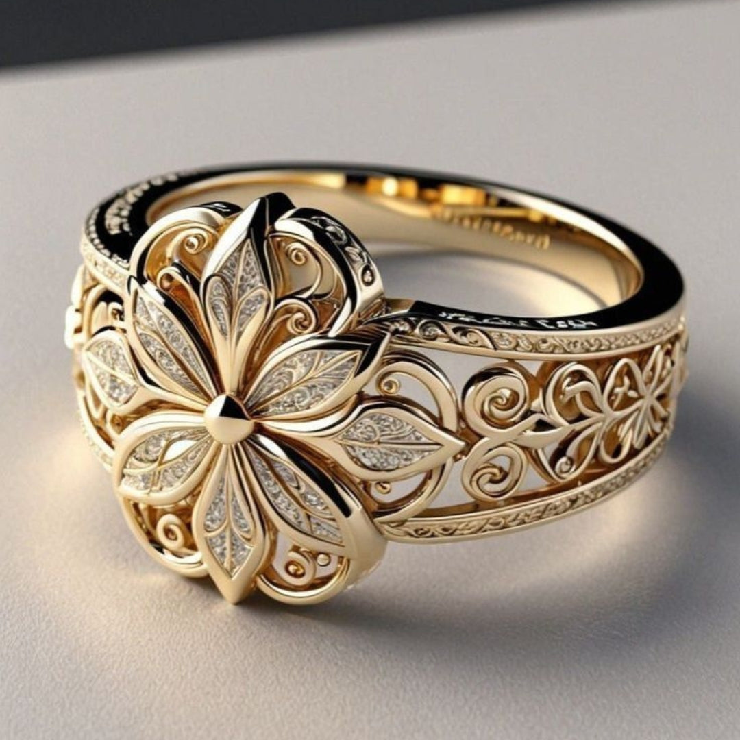Anel dourado com zircónias e flores exóticas