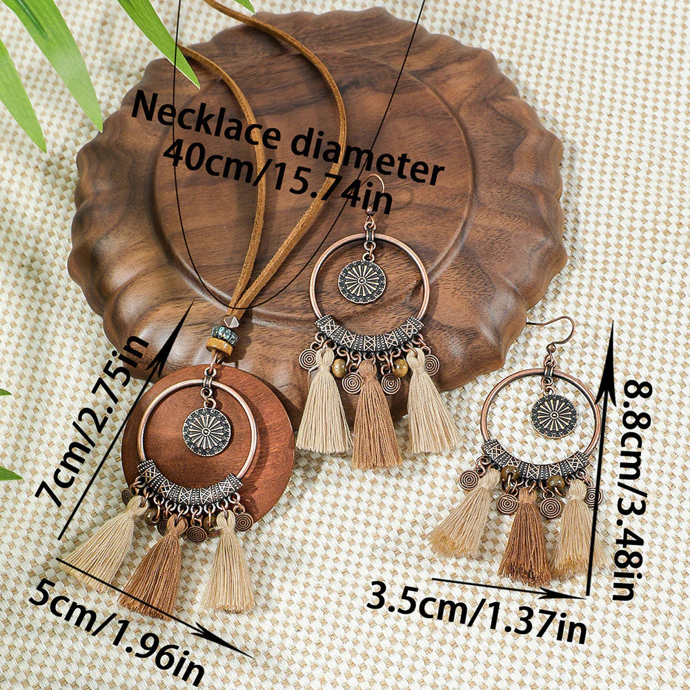 Conjunto de colar e brincos com borlas boêmios Isabella