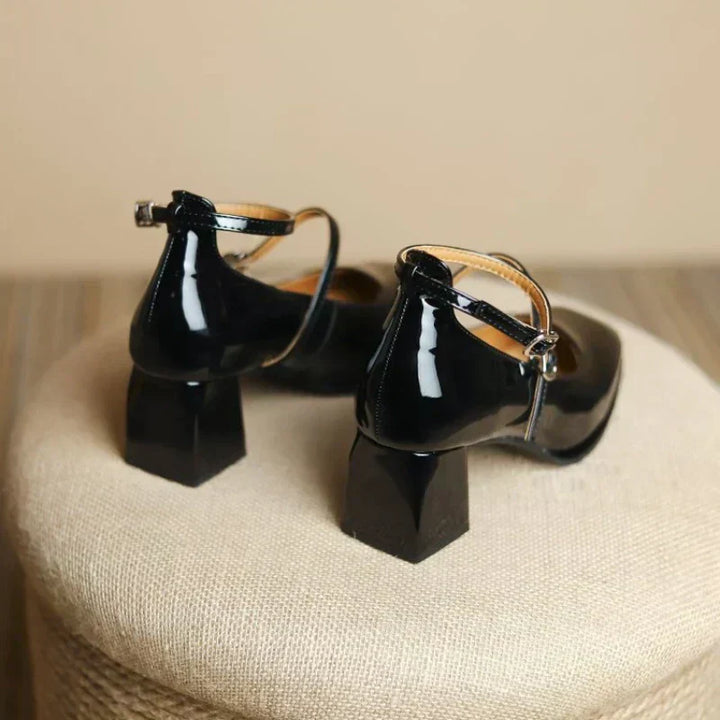 Zapatos Elegantes con Correa en el Tobillo