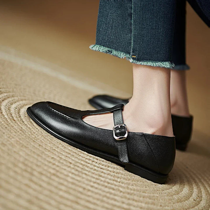 Zapatos Selvana de tacón bajo