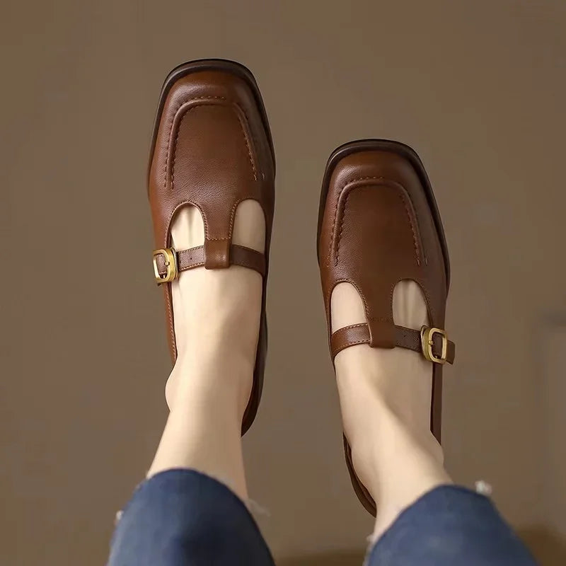 Sapatos com tira em T Ysolenne