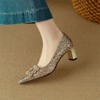 Sapatos de salto Gloria com brilhantes