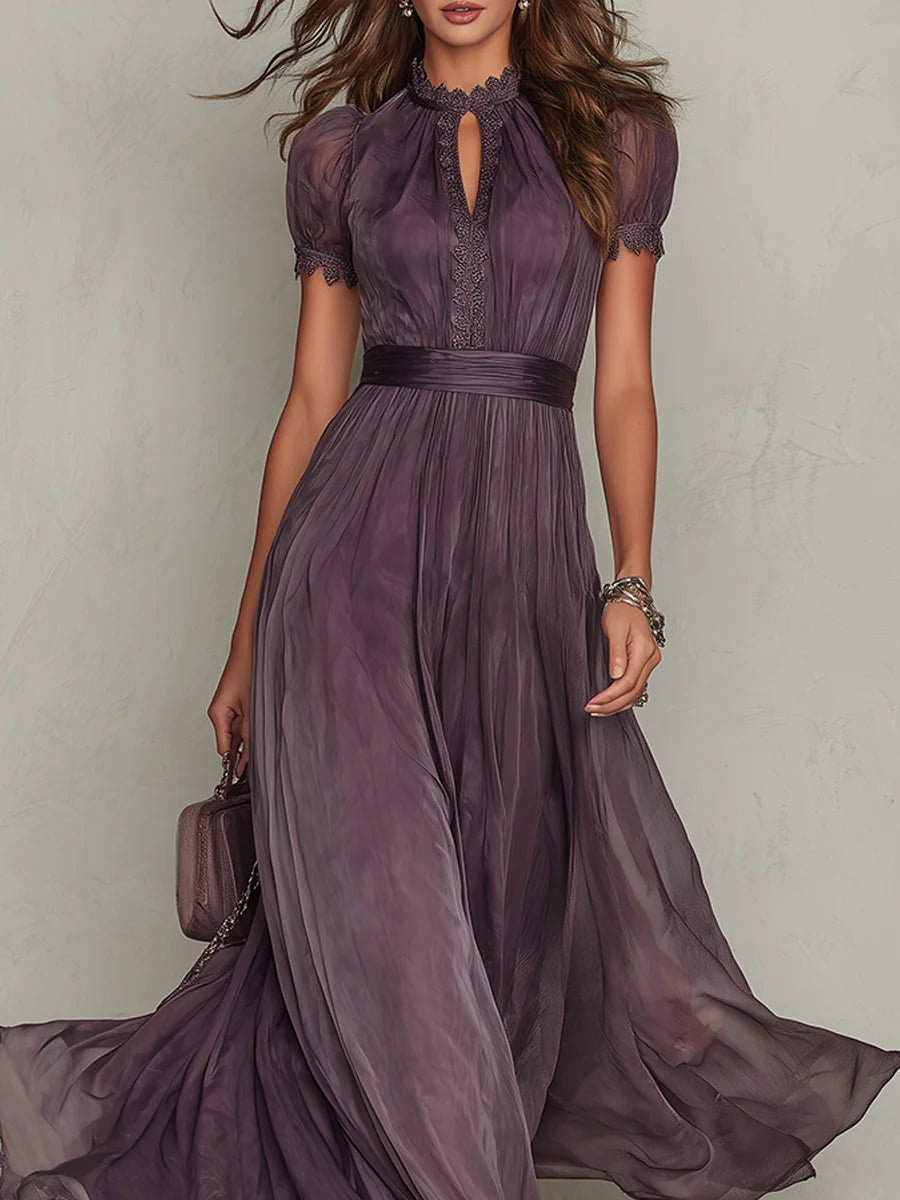 Flavia | Vestido largo elegante morado con escote en caída y encaje