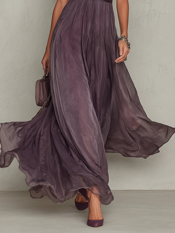 Flavia | Vestido largo elegante morado con escote en caída y encaje