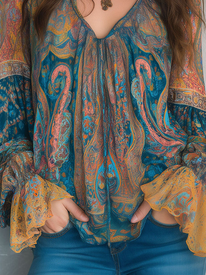 Sara™ | Blusa bohemia de gasa con estampado de cachemira en tonos teal y ámbar con puños con volantes  