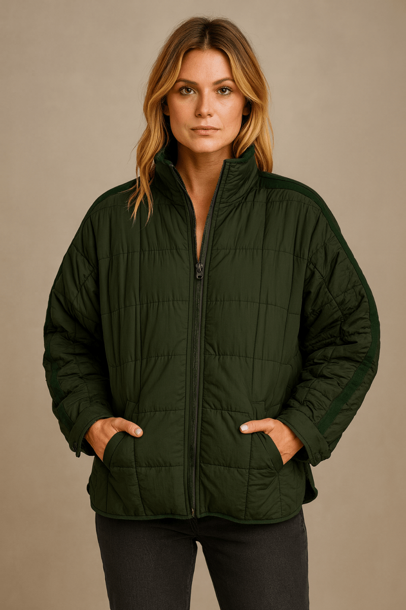 APRIL – CHAQUETA ACOLCHADA LIGERA Y COMPACTA CON CREMALLERA
