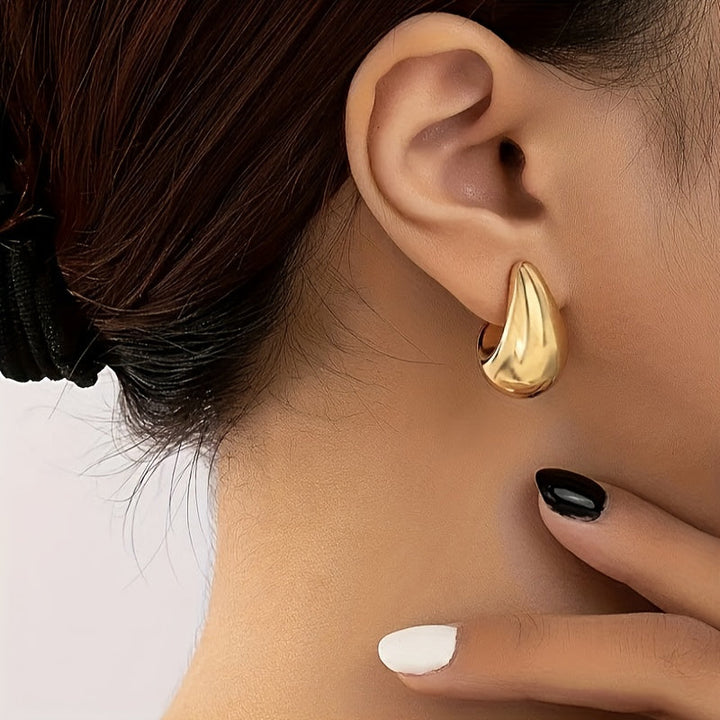 Minimalist Gold C-Shape Sculptural Stud Earrings