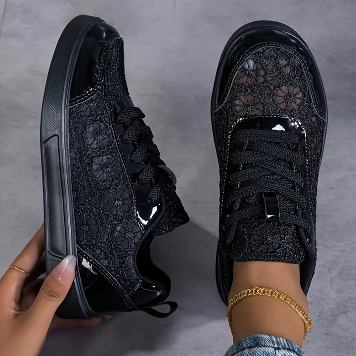 Camille | Elegante kant sneakers - Bellanza