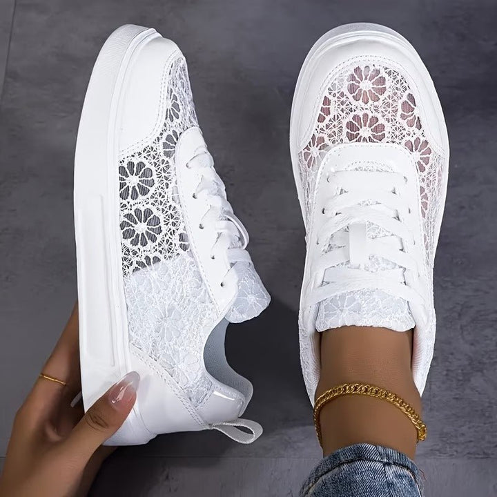 Camille | Elegante kant sneakers - Bellanza