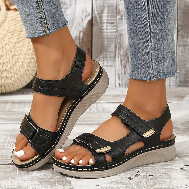 Lisa - Sandalias de ajuste holgado con soporte