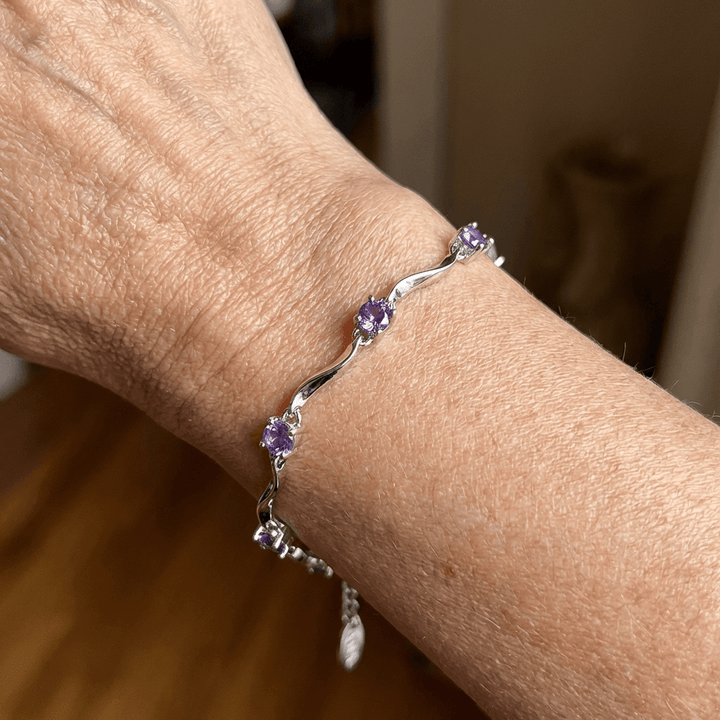Elegant Wavy Purple Synthetic Zirconia Bracelet