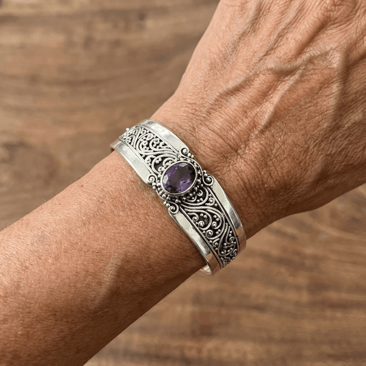 Vintage Inlaid Crystal Silver Open Bracelet