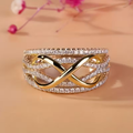 Anillo de cruz eterna