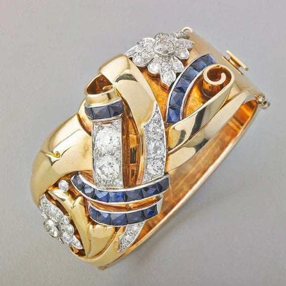 Anel vintage dourado com zircónias