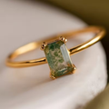 Anillo fino de piedra de ágata musgo