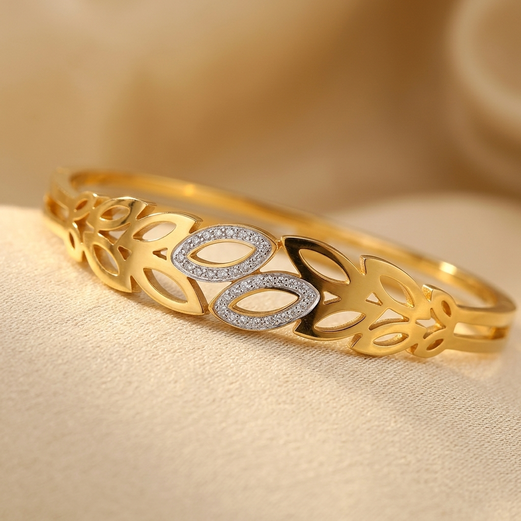 Rhinestone Leaf Design Bracelet
