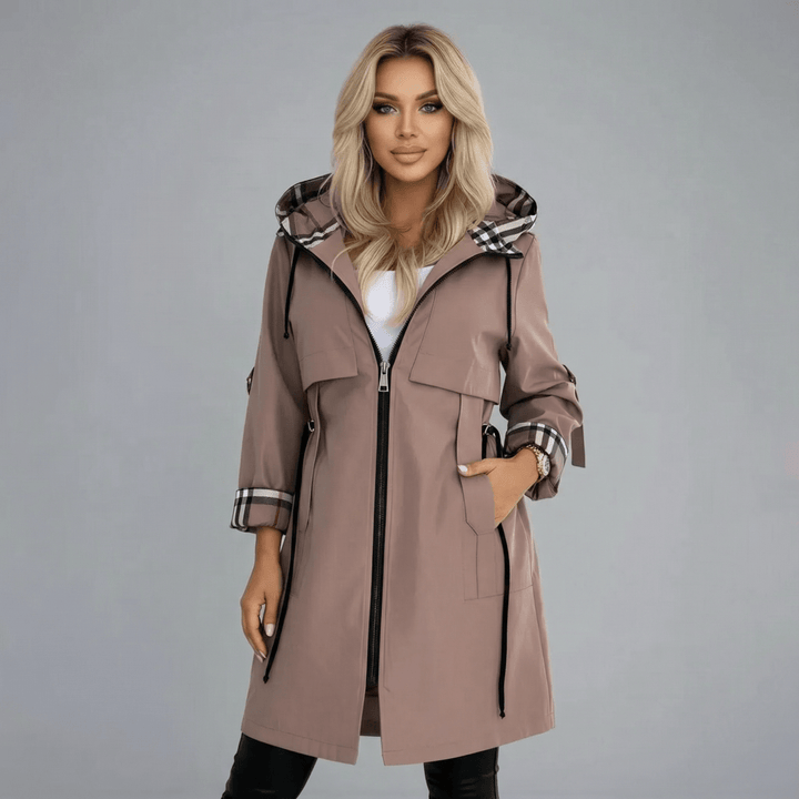 Orla | Abrigo impermeable y cortaviento